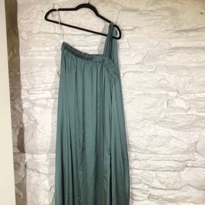 Perrin & Co. One shoulder dress. NWT